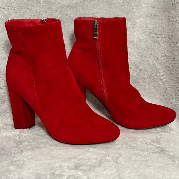 PrettyLittleThing RED Heeled Boots with Chunky Heel and Rounded Toe Women size 6 - Picture 14 of 15